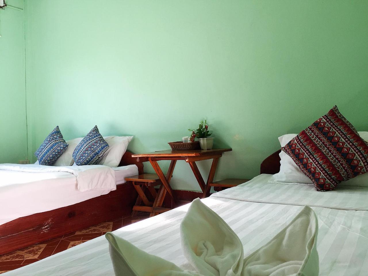 Mao Phasok Riverside Guesthouse Luangprabang Kültér fotó