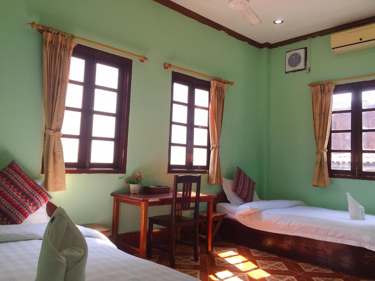 Mao Phasok Riverside Guesthouse Luangprabang Kültér fotó