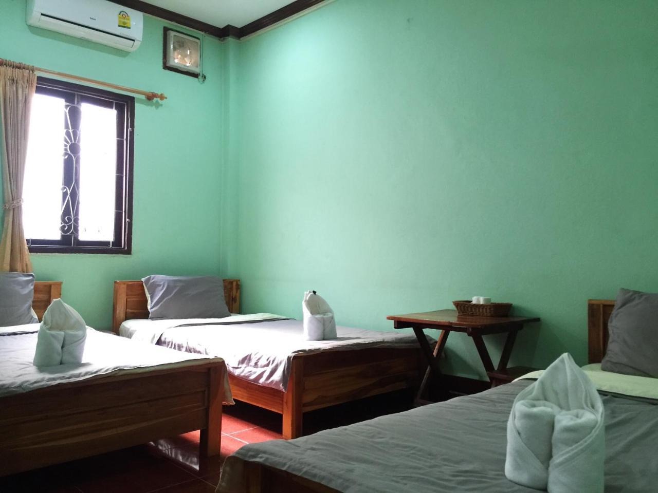 Mao Phasok Riverside Guesthouse Luangprabang Kültér fotó