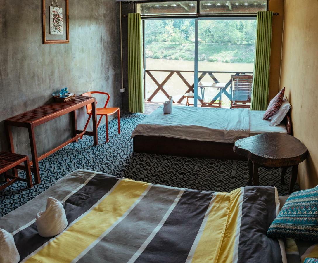 Mao Phasok Riverside Guesthouse Luangprabang Kültér fotó